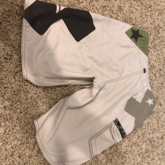 Quicksilver Bathingsuit No netting size 29 waist - Picture 2 of 2